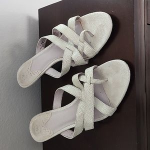 Johnston & Murphy Heels 👠